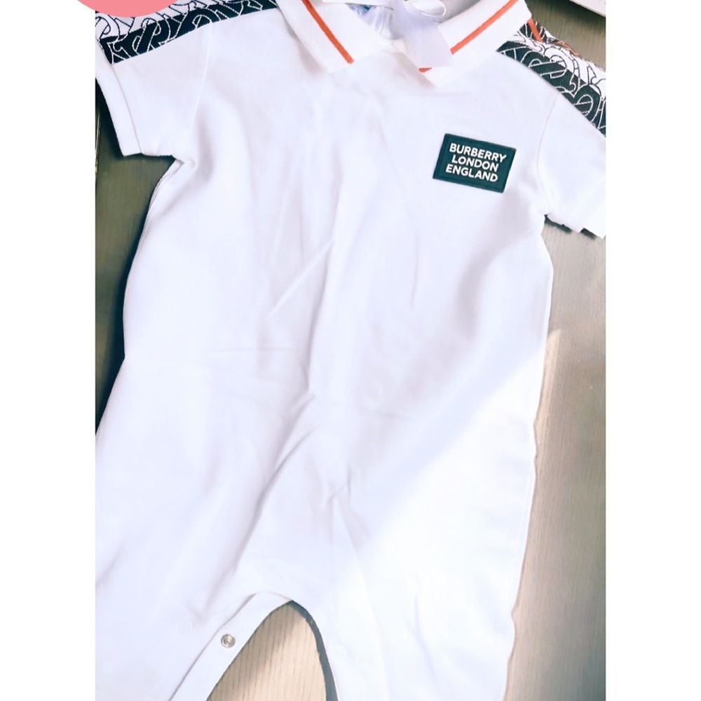 Baby clothing